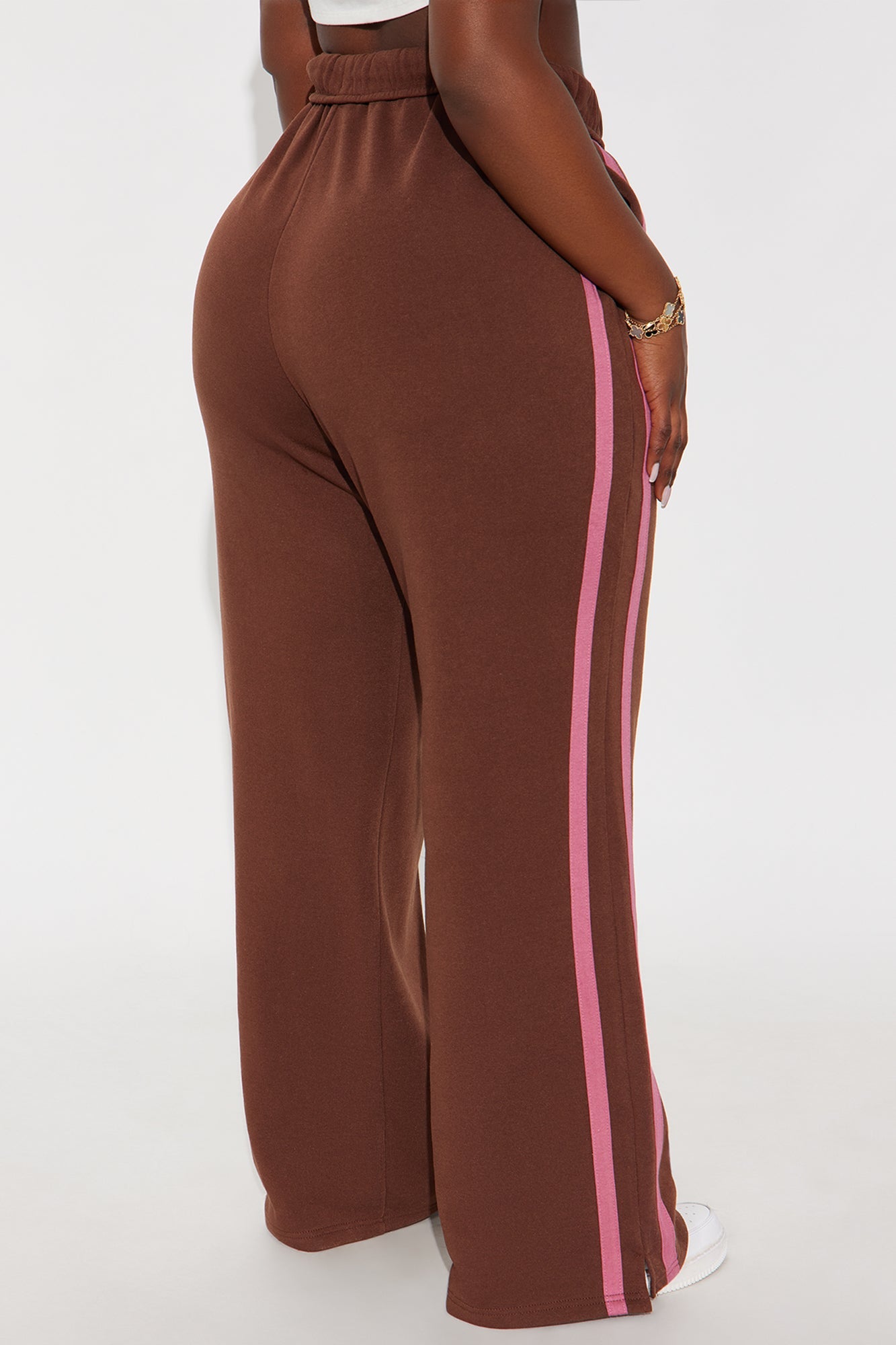 Fit Check Wide Leg Sweatpants - Brown