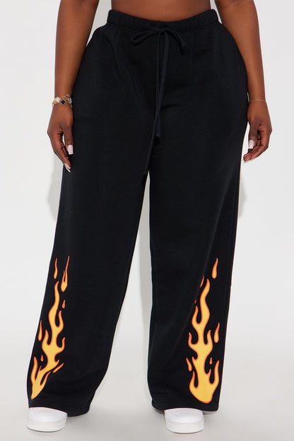 Flame Wide Leg Fleece Pant - Black