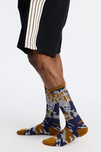 Von Dutch Camo Logo Crew Socks - Tan/Multi