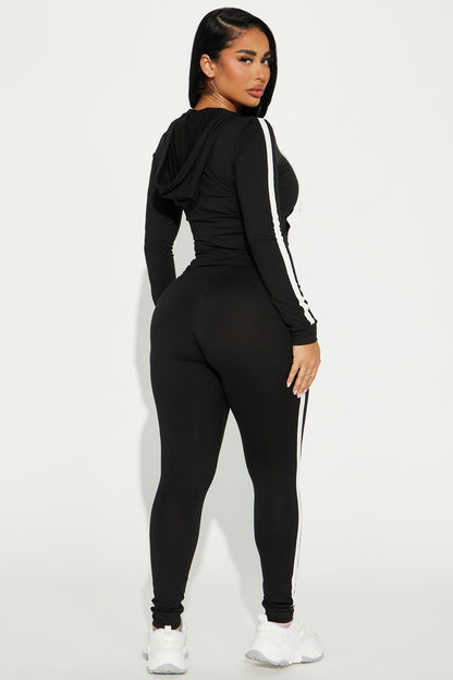 Tennis Courts III Zip Set - Black