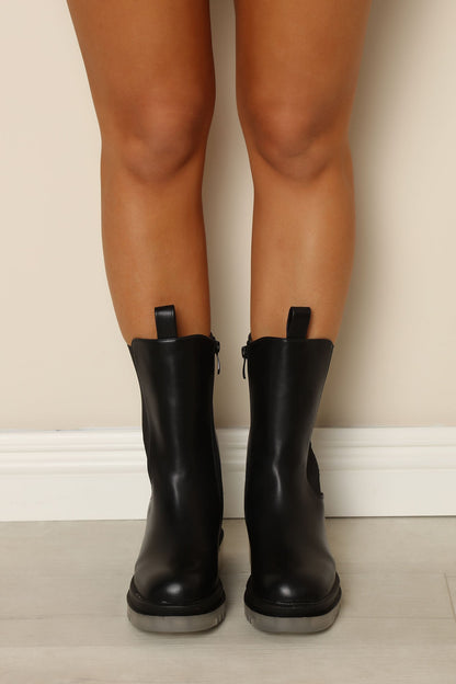 Do Better Flat Booties - Black