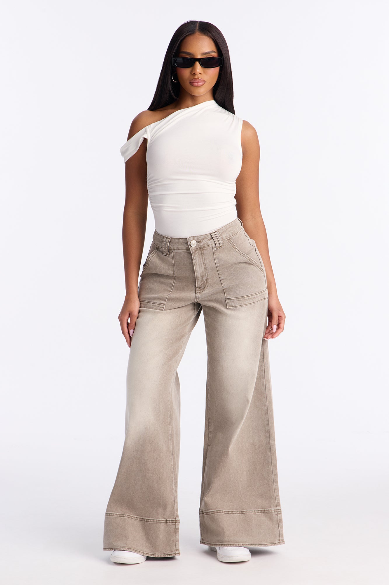 On The Verge Wide Leg Jeans - Grey