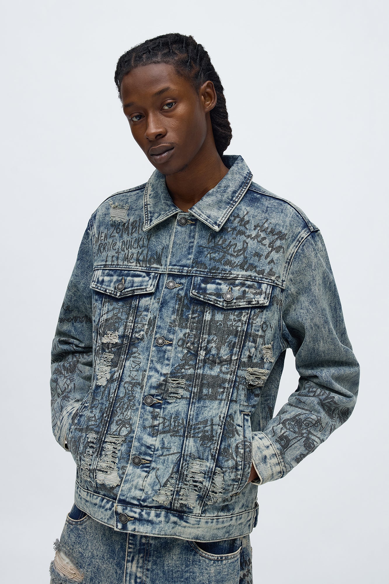 Verbiage Distressed Denim Trucker Jacket - Vintage Blue Wash
