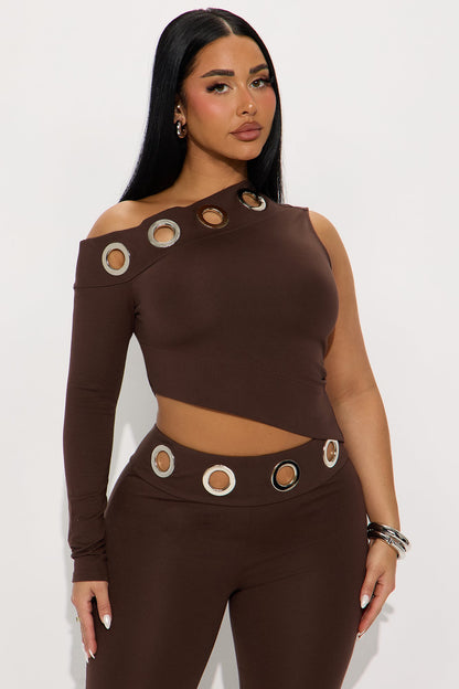 Mila Grommet One Shoulder Pant Set - Chocolate
