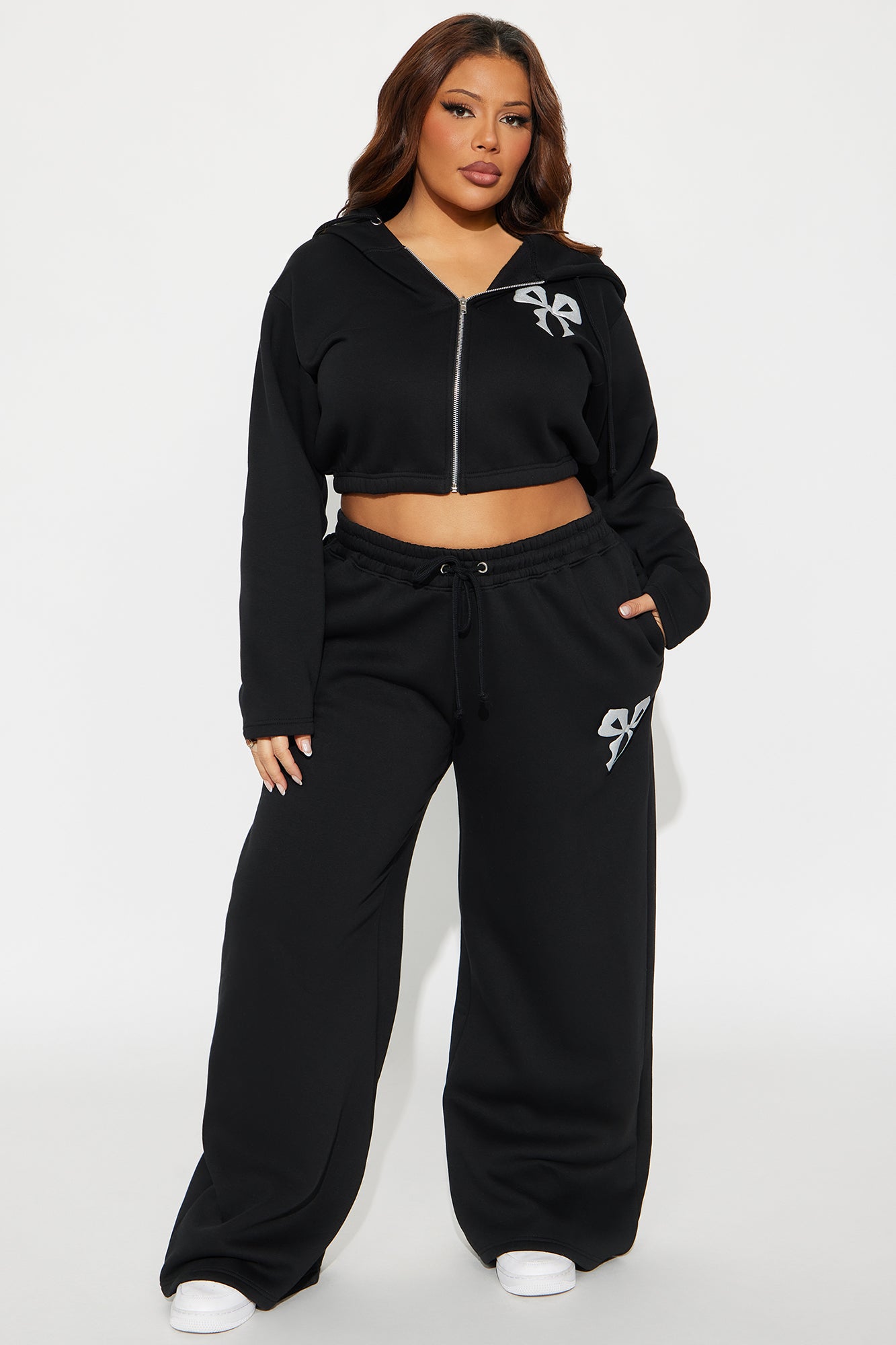 Coquette Season Fleece Pants - Black