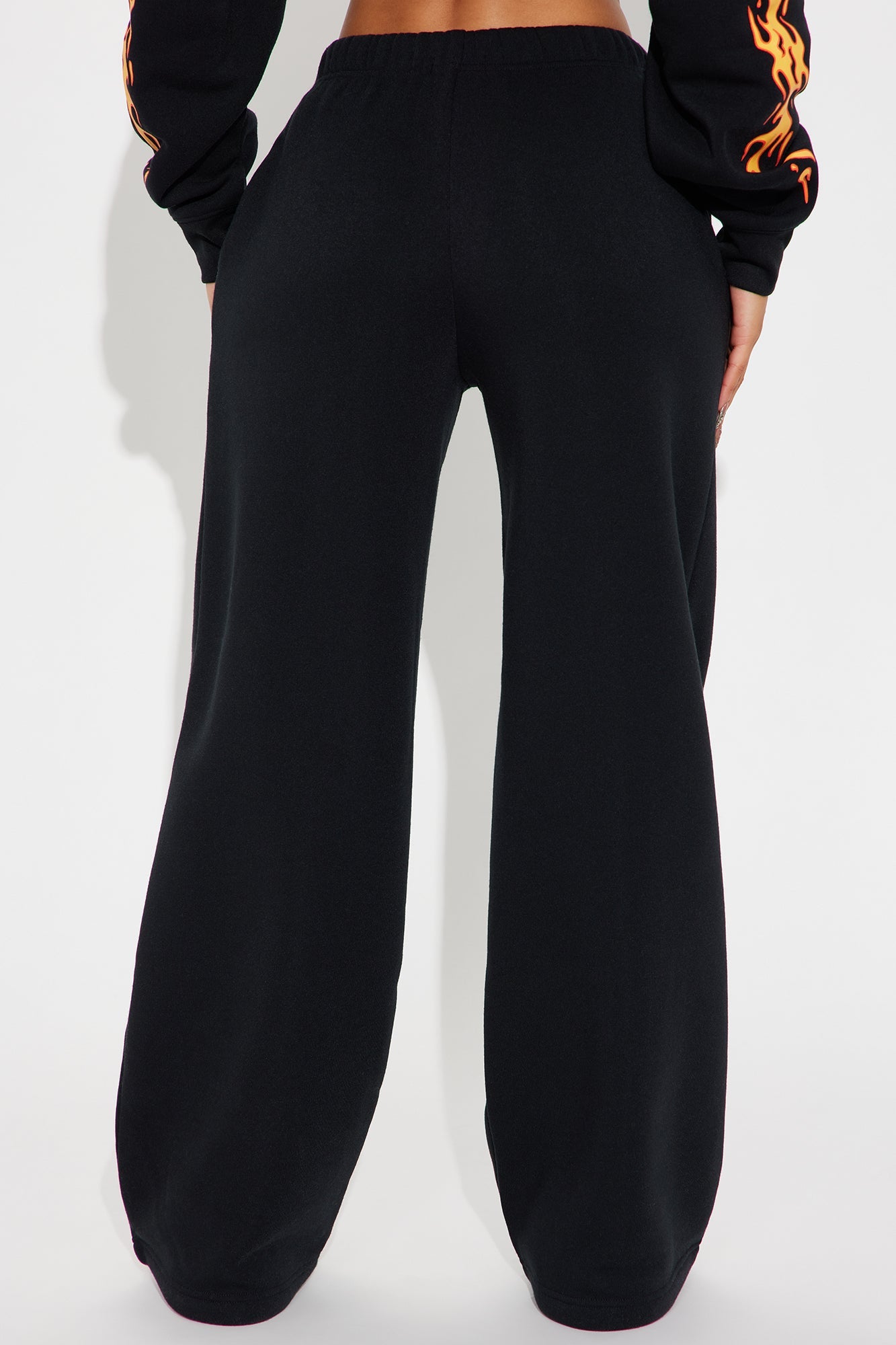 Flame Wide Leg Fleece Pant - Black