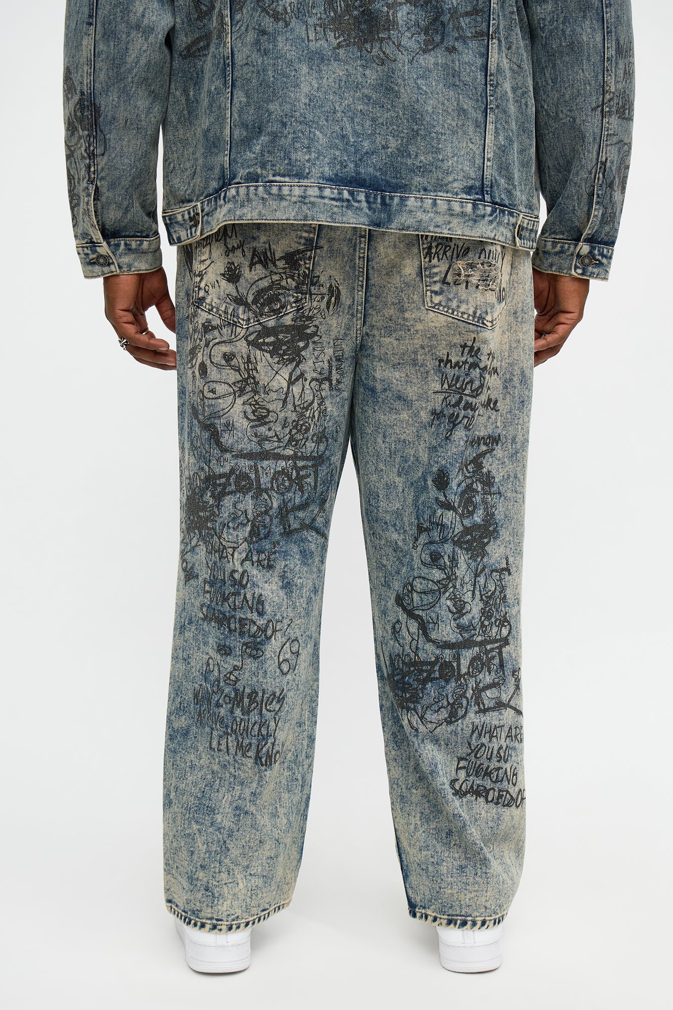 Baggy Verbiage Distressed Jean - Vintage Blue Wash
