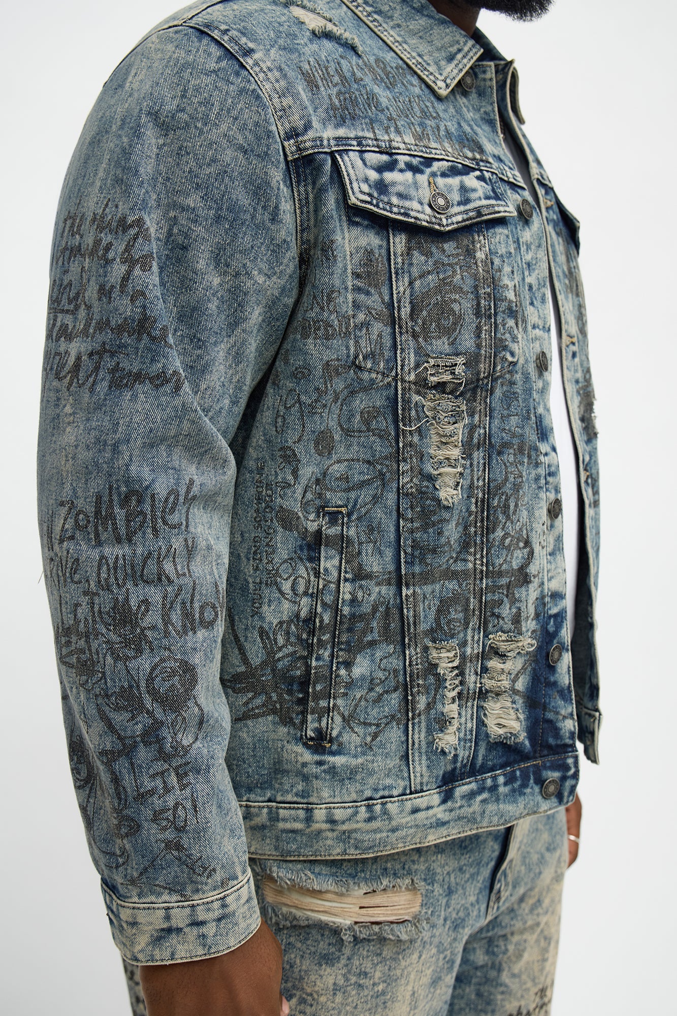 Verbiage Distressed Denim Trucker Jacket - Vintage Blue Wash
