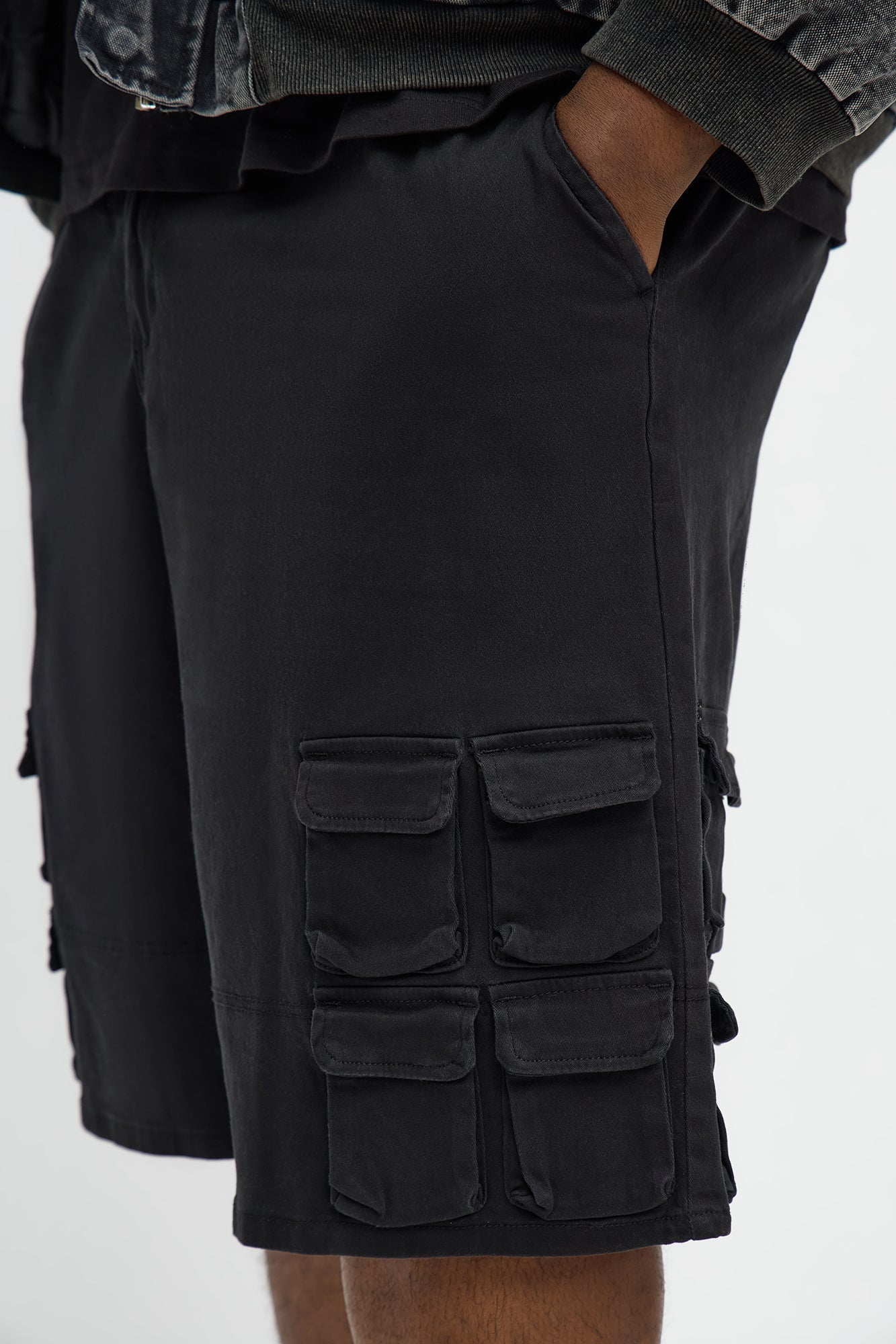 Bedford Utility Short - Black