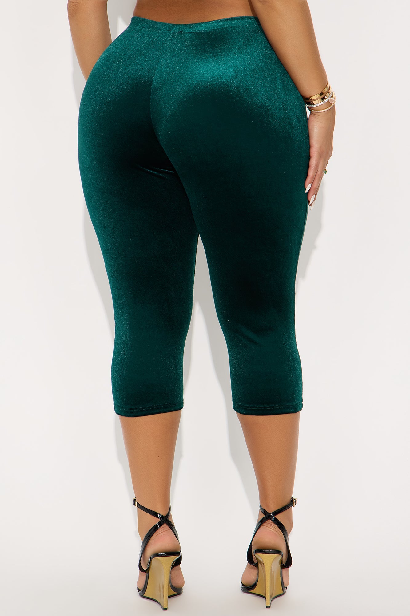 Analisa High Rise Velvet Capri Legging 19″ - Hunter