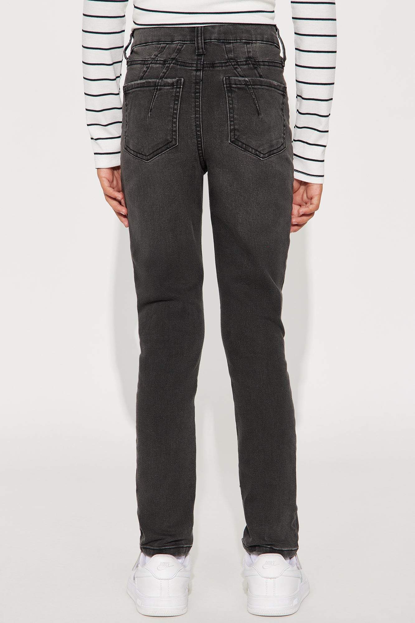 Mini Stretch Curvy Ripped Skinny Jean - Black