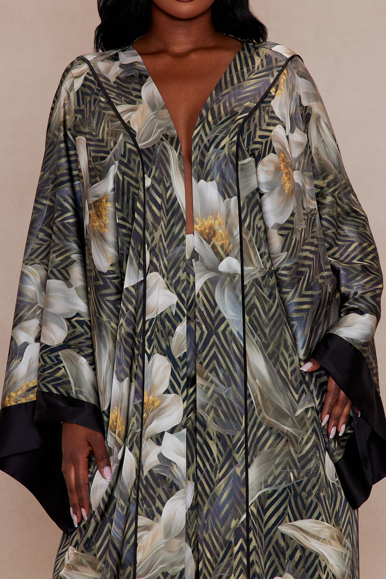 Alia Satin Kimono - Green/combo