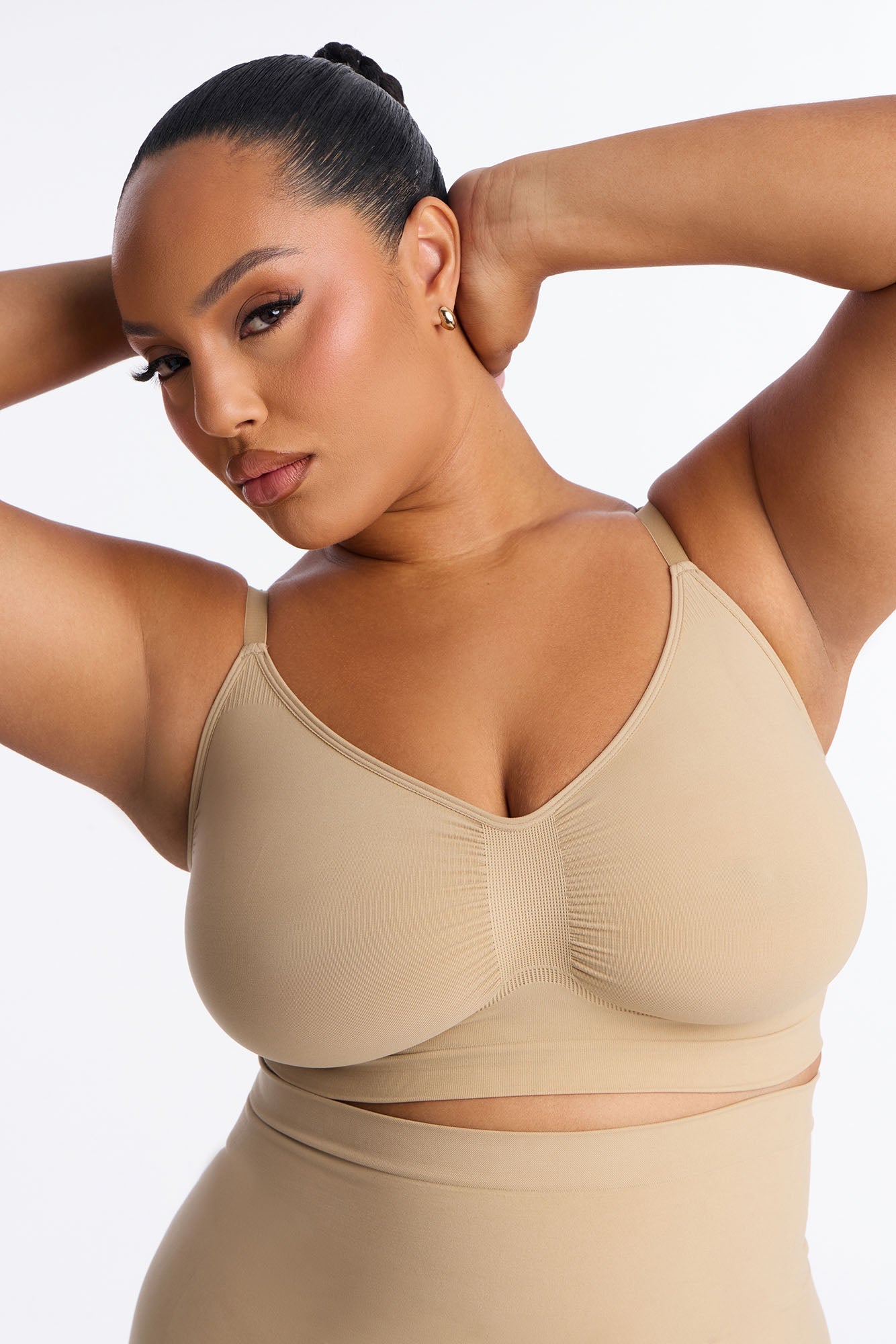 Nova Sculpt Seamless Strong Compression Bralette - Sand