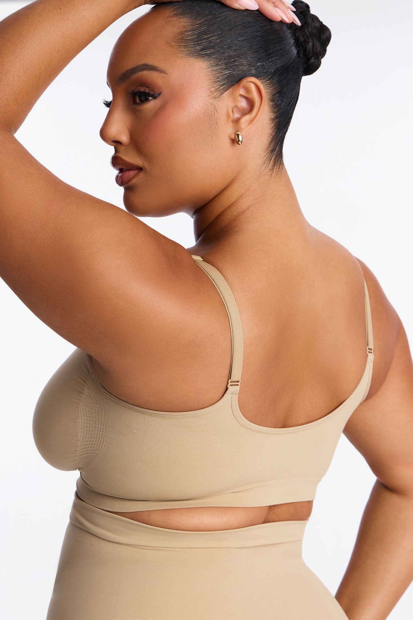 Nova Sculpt Seamless Strong Compression Bralette - Sand