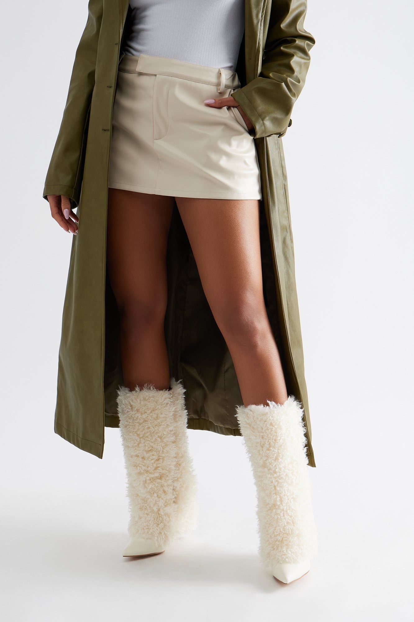 Winter Faux Fur Overlay Boots - Cream