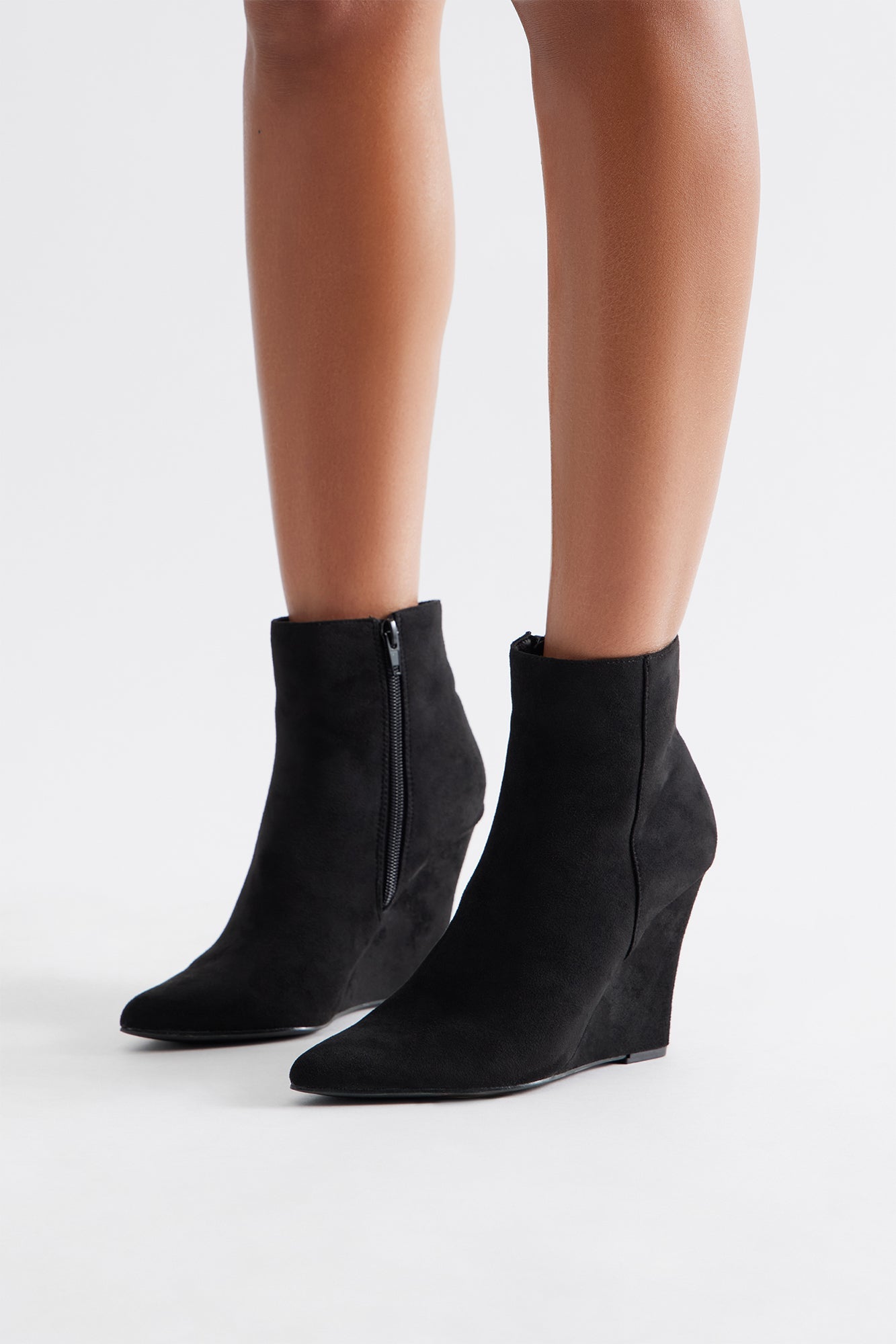 Bonnie Wedge Booties - Black
