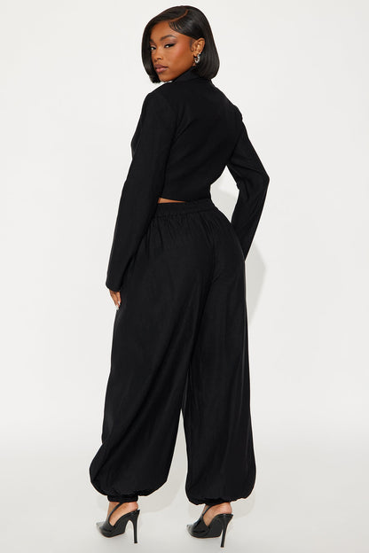 Shes In Charge Balloon Pant Set - Black
