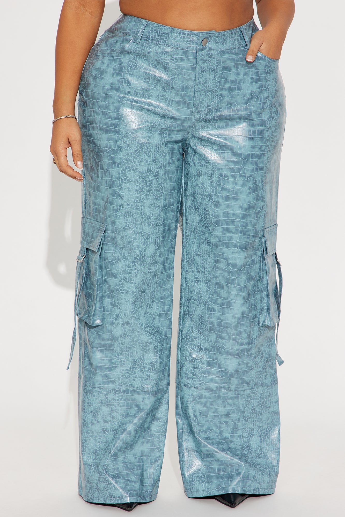 Gigi Embossed Croc Faux Leather Cargo Pant 32″ - Blue