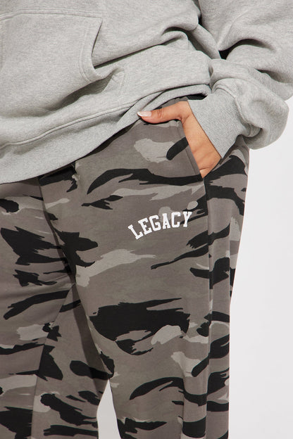 Legacy Camo Fleece Pant Set - Grey/combo