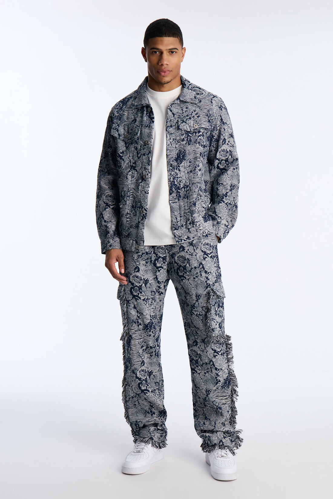 Give My Flowers Tapestry Trucker Jacket - Navy