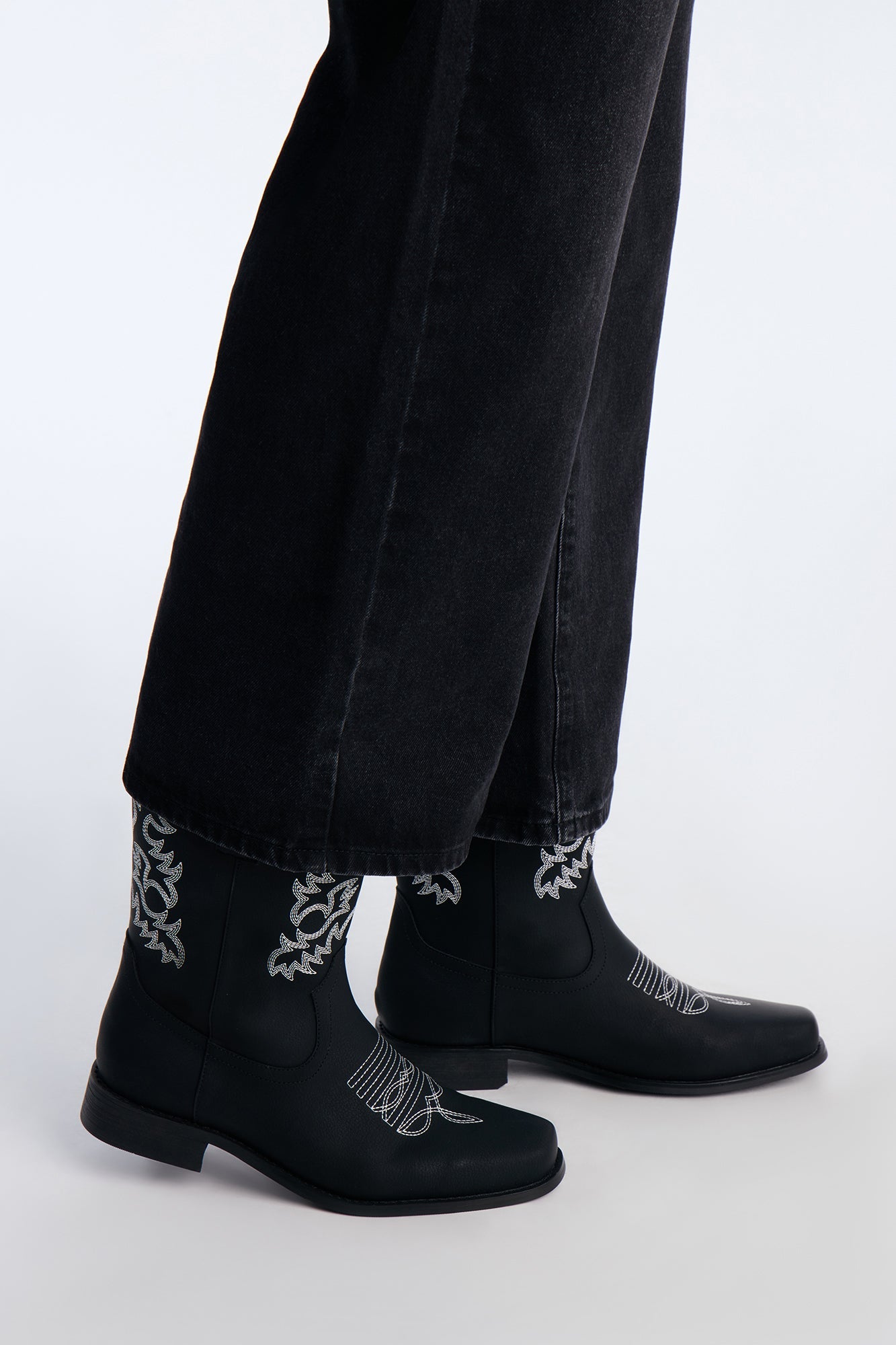Classic Stitch Western Faux Leather Boot - Black