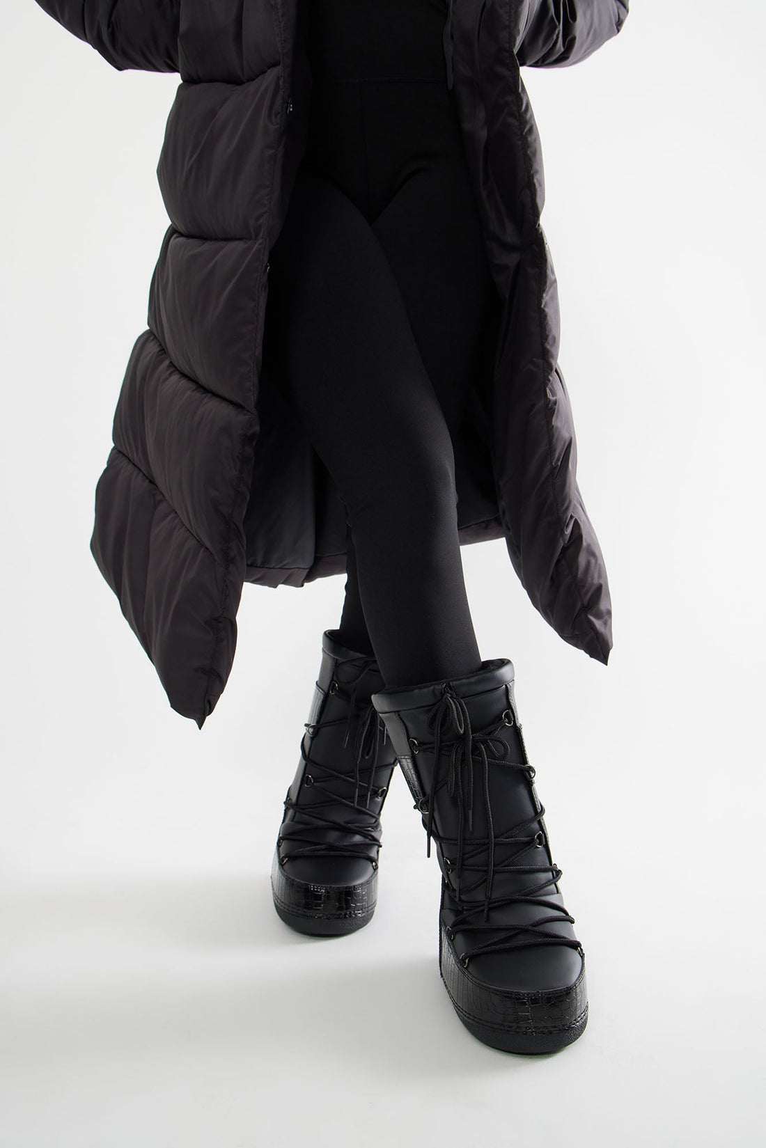 Toronto Flat Snow Boots - Black