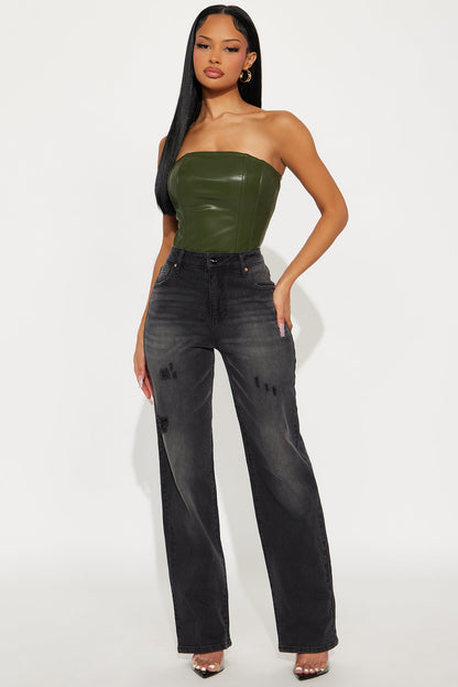 Look Quick Straight Leg Jean - Black Wash