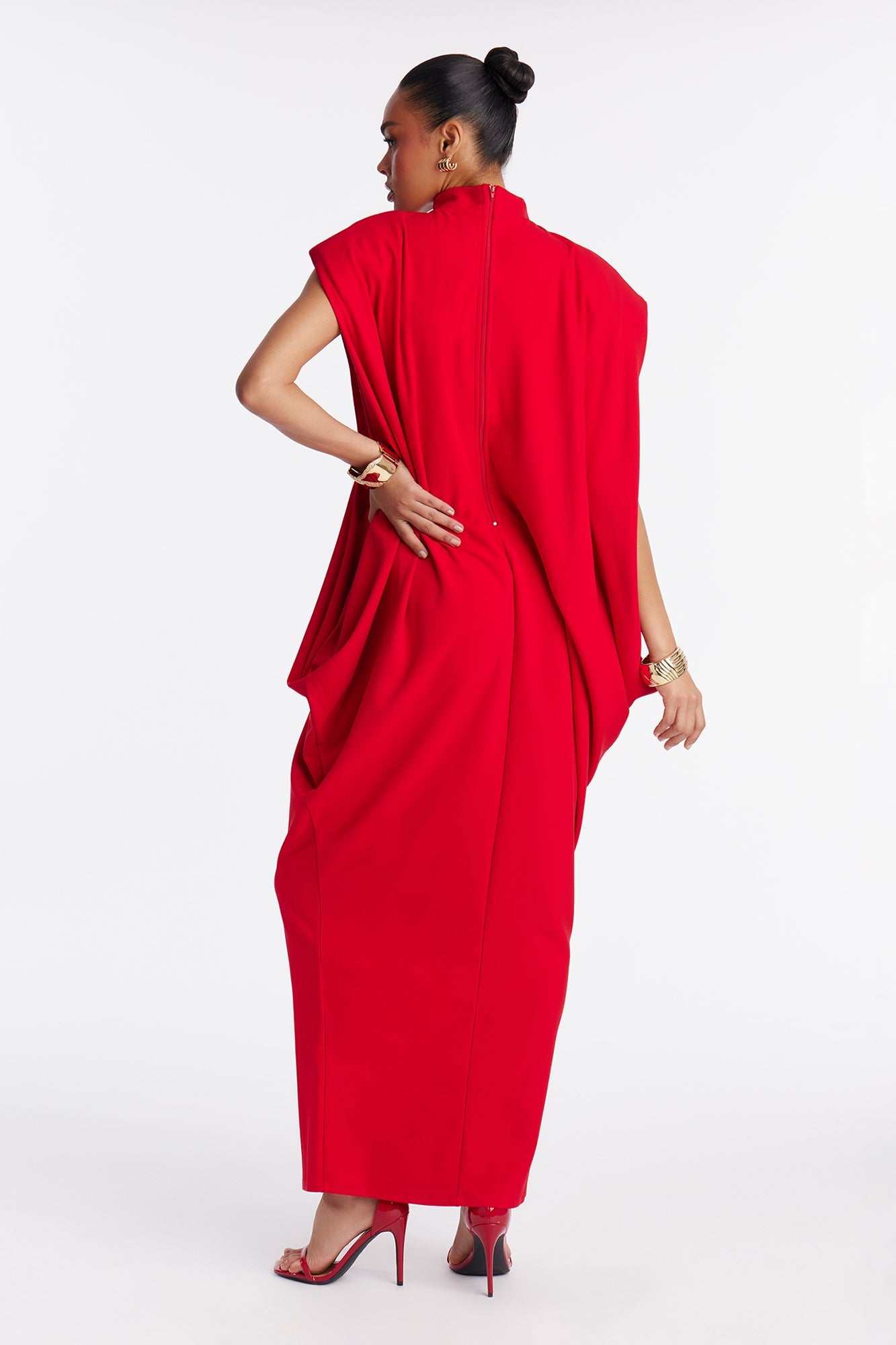 She Is Mother Sleeveless Crepe Knit Maxi Dress - Red