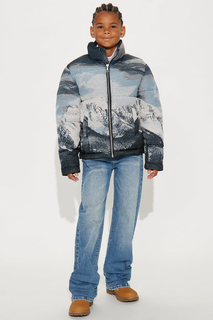 Mini Cabin Escape Tapestry Puffer Jacket - Navy