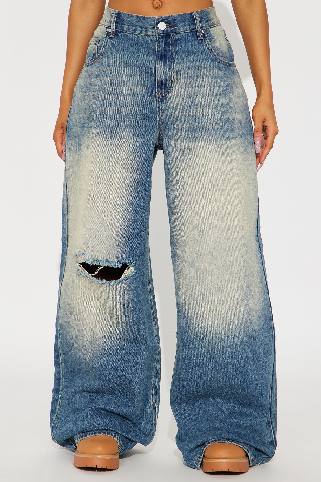 Broadway Baggy Ripped Jeans - Vintage Wash