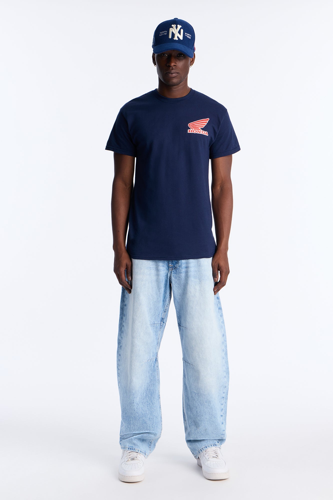 Barrel Stay Clean Jean - Light Blue Wash