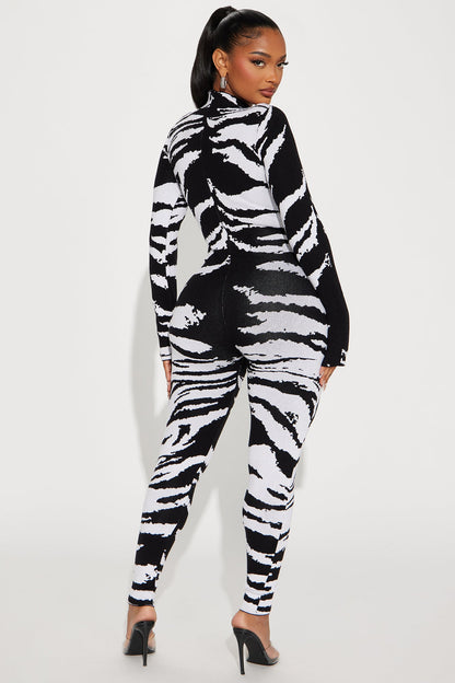 If You Want Me Sweater Jumpsuit - Black/White