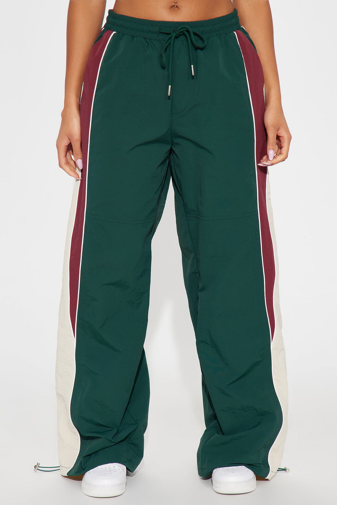 Taking Off Windbreaker Track Pant - Hunter Green