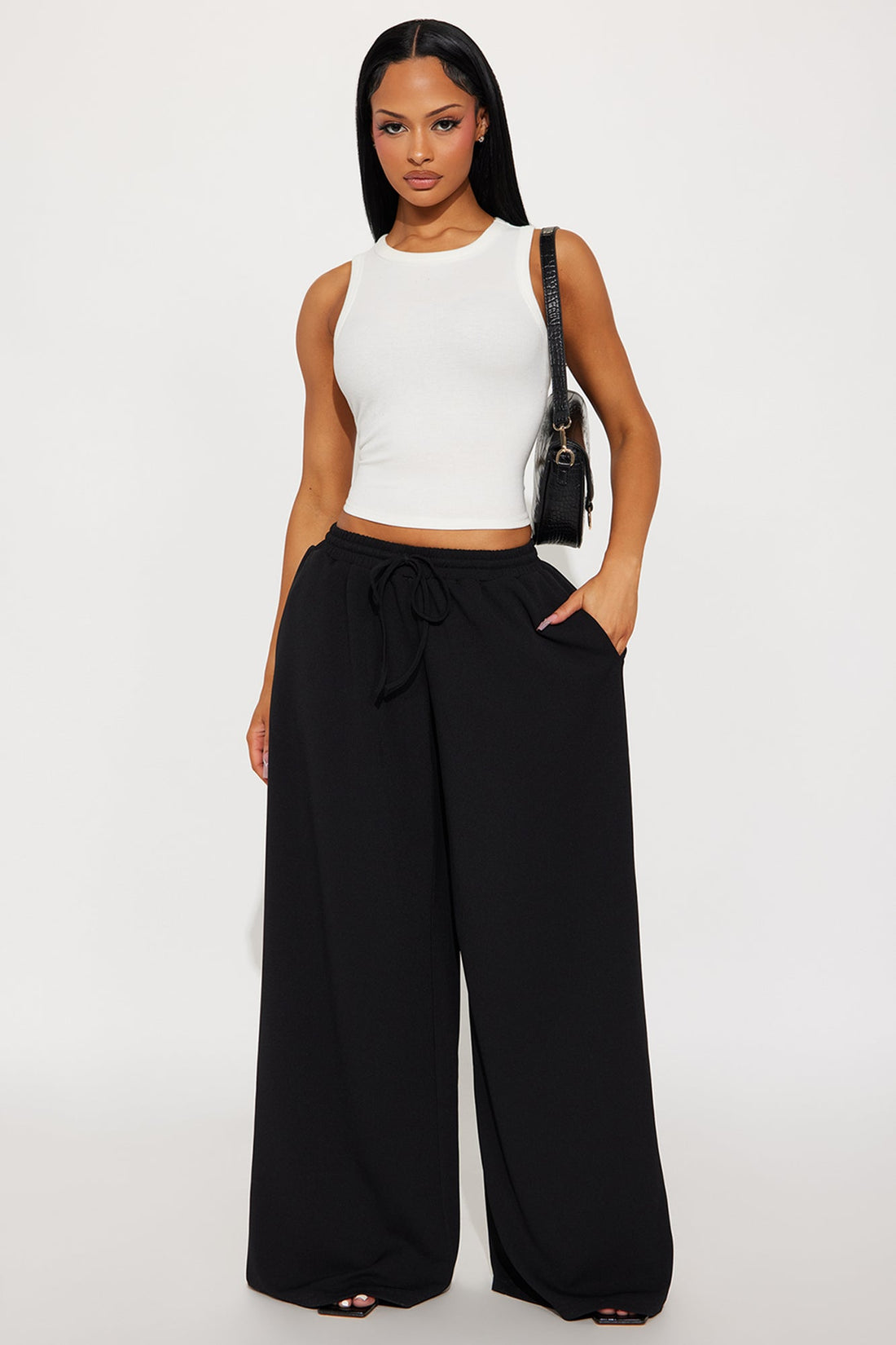 Undecided Path Crepe Woven Wide Leg Pant 33 - Black