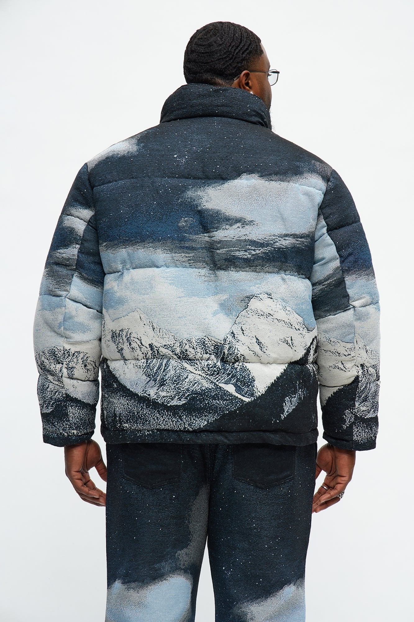 Cabin Escape Tapestry Puffer Jacket - Navy