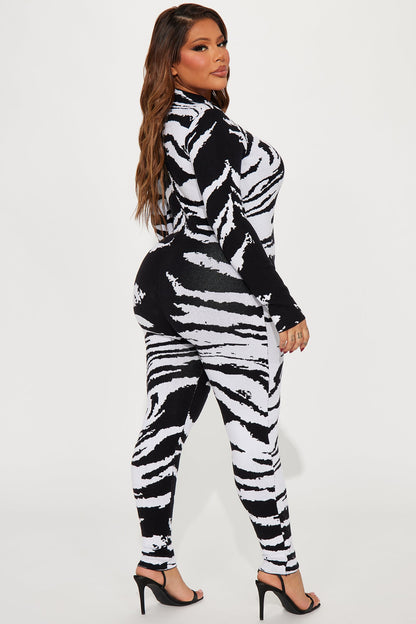 If You Want Me Sweater Jumpsuit - Black/White
