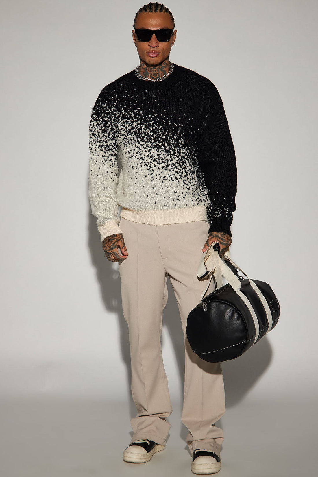Relaxed Fit Two Tone Crewneck Sweater - Black/combo