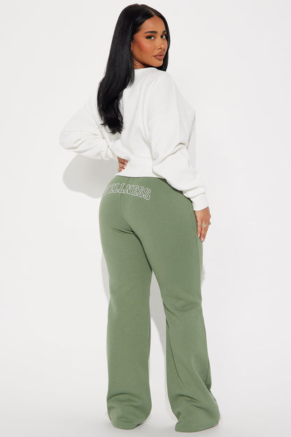 Wellness Off Shoulder Sweatsuit Set - Sage/combo