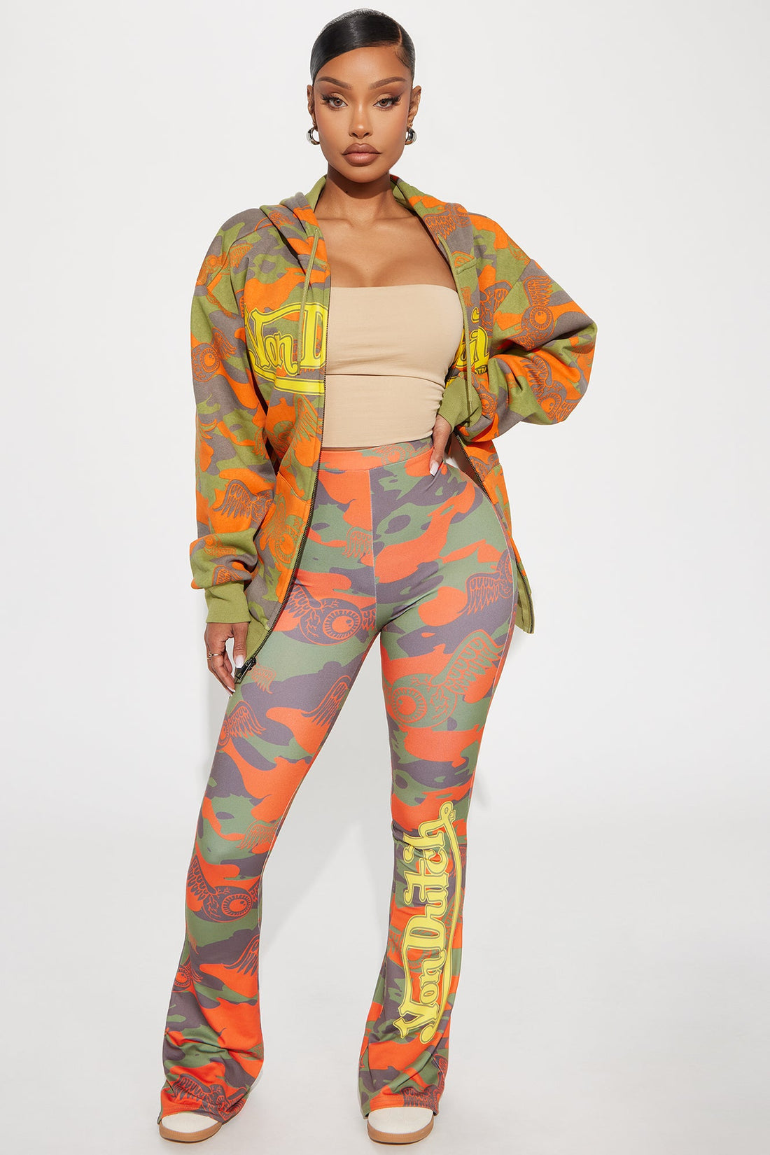 Von Dutch Embroidered Camo Flare Pant - Olive/combo