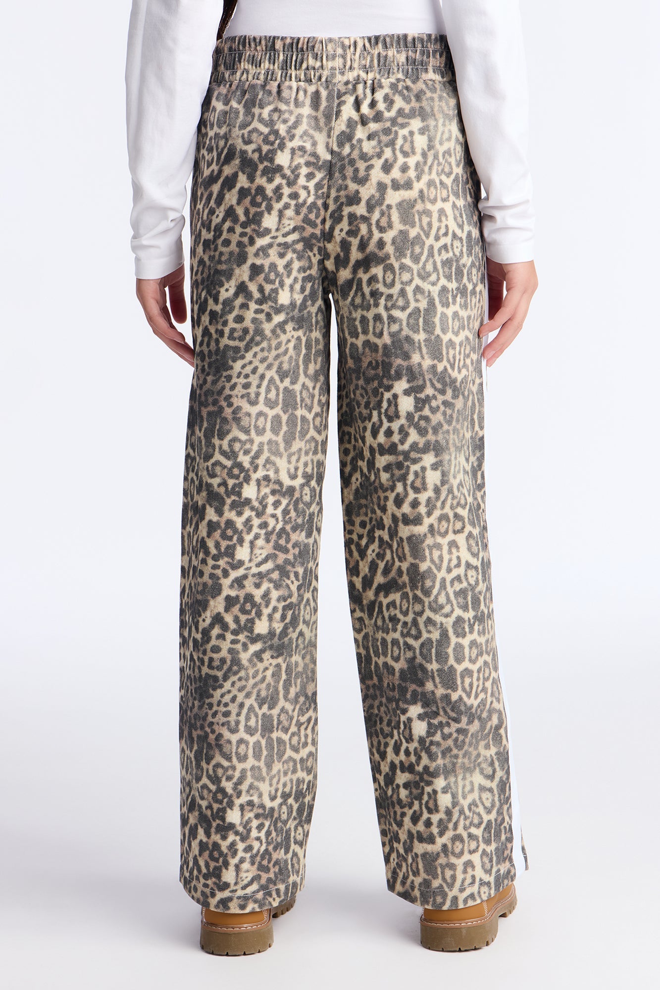Mini Have My Word Leopard Twill Wide Leg Pant - Cream/combo