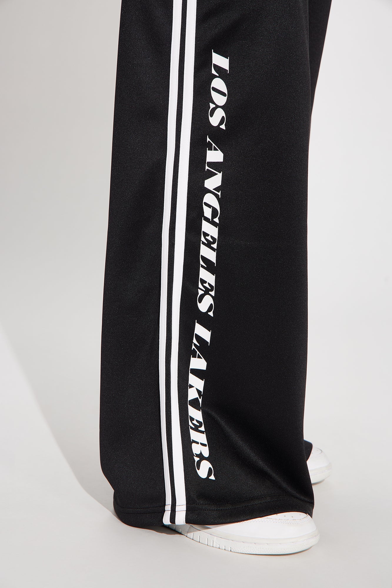 Lakers Halftime Wide Leg Pant - Black