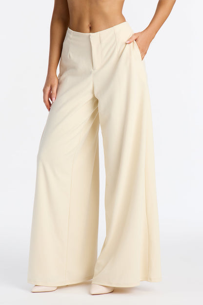 Cosette Crepe Super Wide Leg Trousers 33 - Ivory