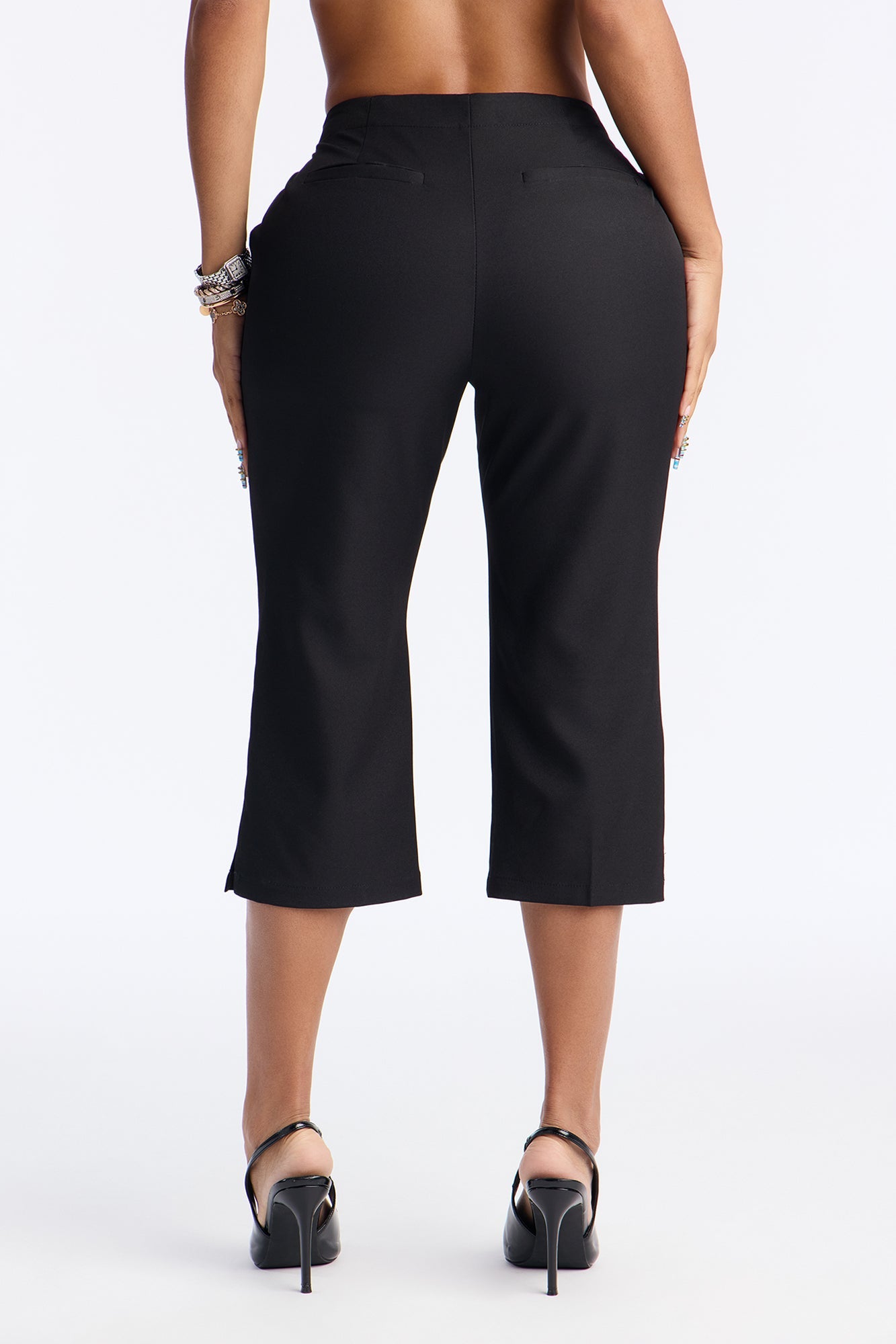 In The Moment Capri Trouser Pant 19″ - Black