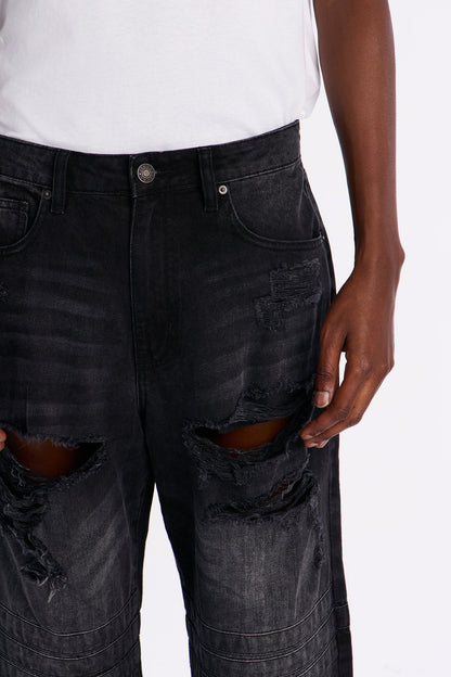 Straight Looked Destroyed Jean - Black Wash