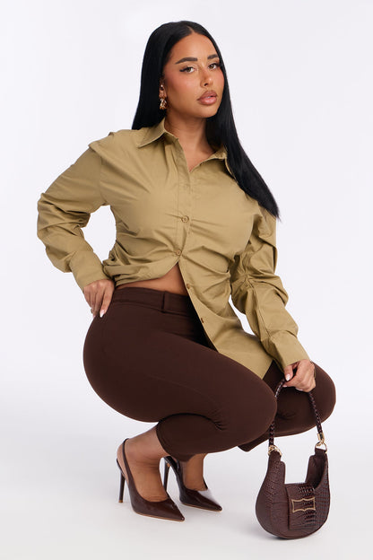 Under One Condition Crepe Capri Pant - Chocolate