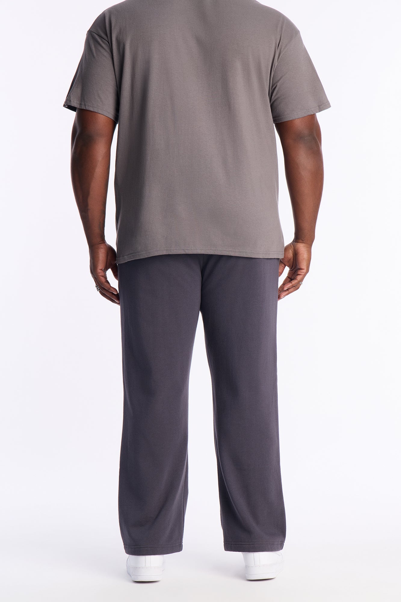 Thorns On My Side Baggy Sweatpants - Charcoal
