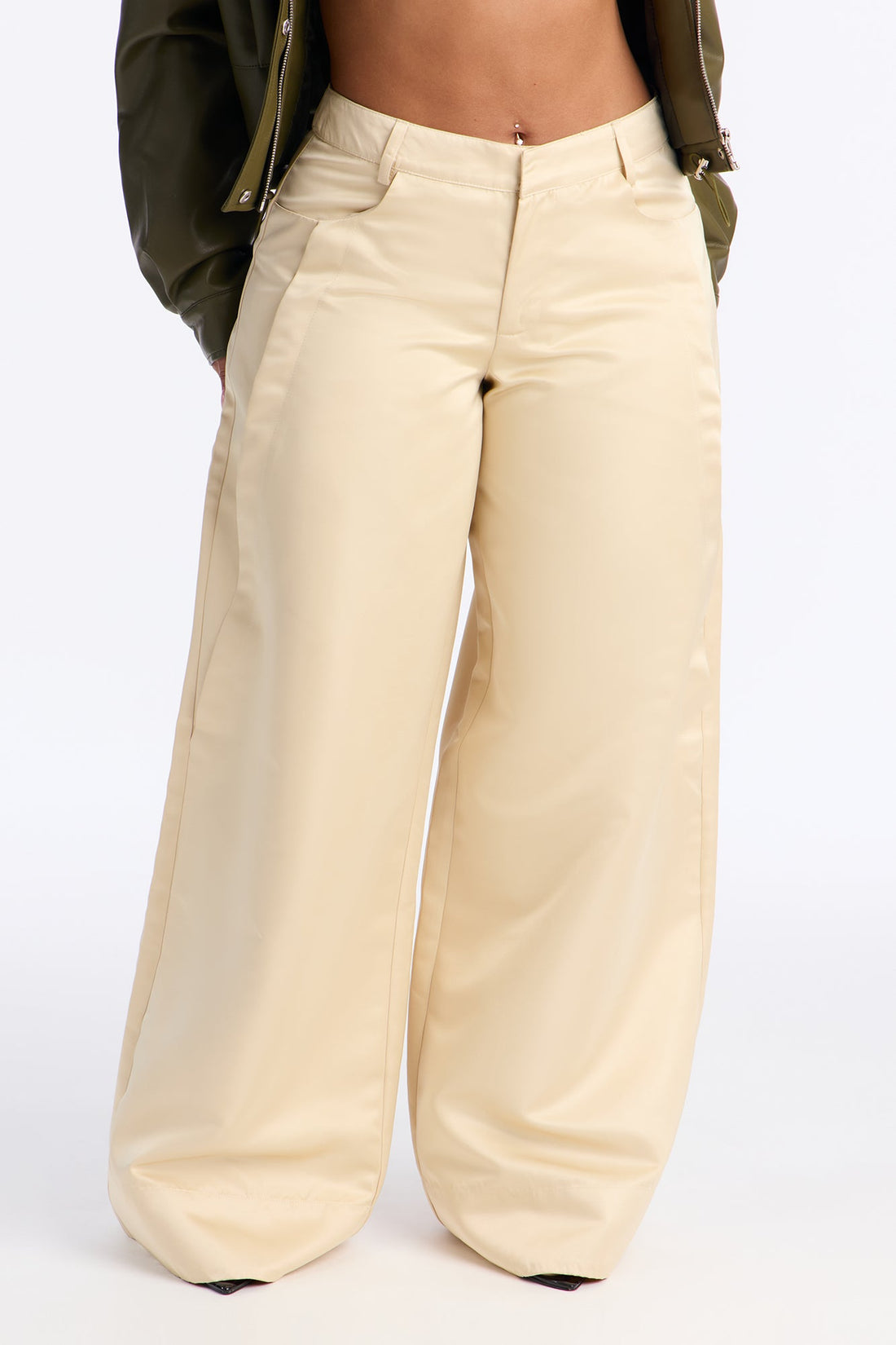 Satin Seduction Low Rise Wide Leg Pant 33 - Ivory
