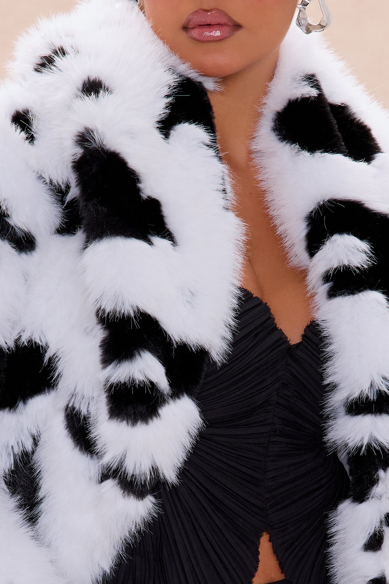 Corvina Faux Fur Jacket - White/Black