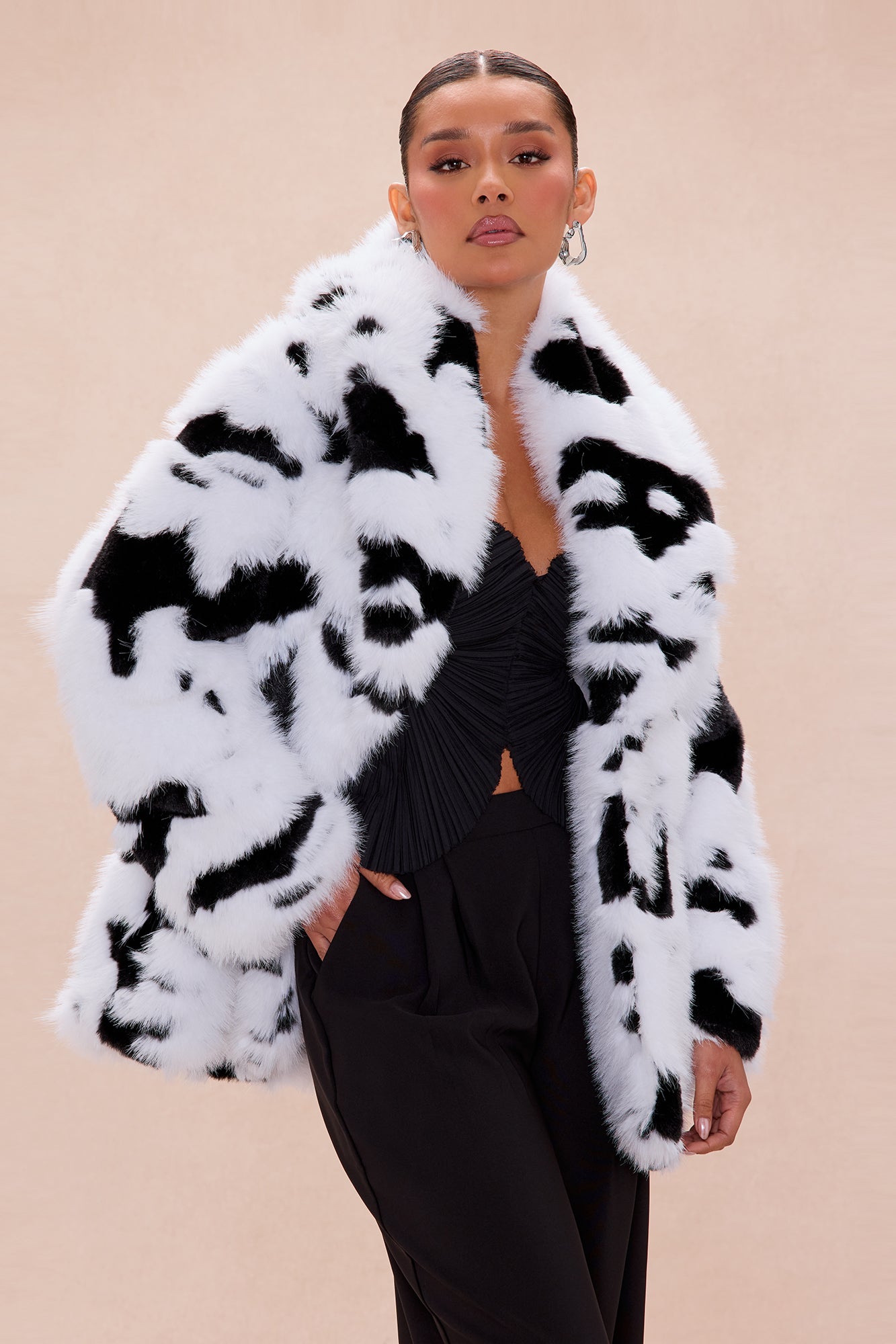 Corvina Faux Fur Jacket - White/Black