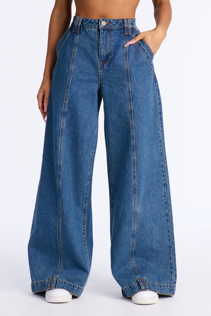 Verona Loose Wide Leg Jeans - Medium Wash